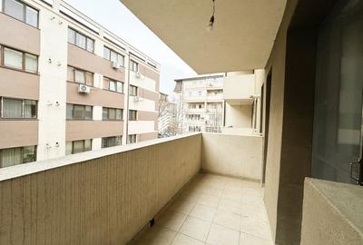Apartament cu 3 camere | Decomandat | 2 Bai | 2 Balcoane | Loc de Parcare - 18