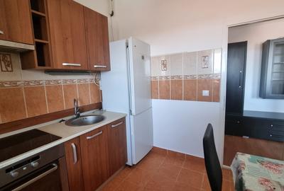 Apartament cu 2 camere semidecomandat în 14 Mai - 1