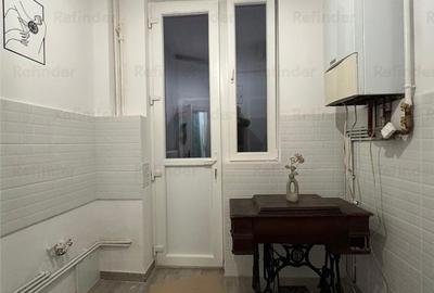 Apartament cu 3 camere semidecomandat în Eminescu