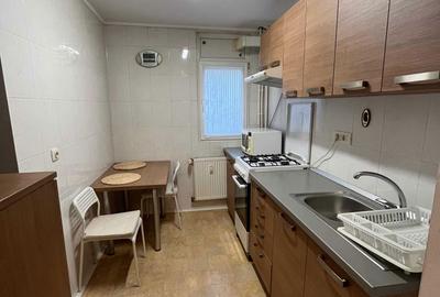 Apartament cu 2 camere decomandat în Alexandru Obregia - 3