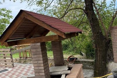 Casă cu 4 camere în Bujoreni - 2