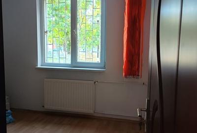 Apartament cu 2 camere semidecomandat în Sălaj