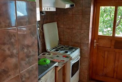 Chirie 2 camere la casa - 1