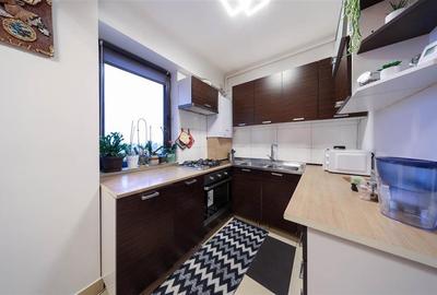Apartament cu 3 camere decomandat, mobilat în Central - 4