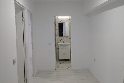 Apartament cu 3 camere decomandat în Obor - 8