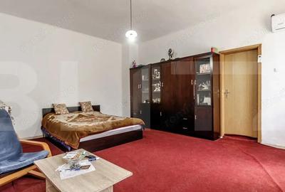 Casa de vanzare, 700 mp, teren de 1015 mp, strada Andrei Saguna - 2