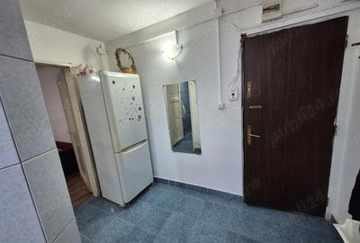 Apartament cu 2 camere semidecomandat în Giurgiului - 4