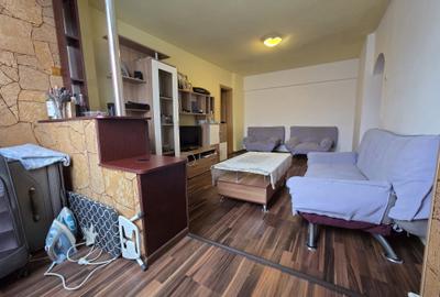Apartament cu 3 camere semidecomandat în Țiglina 1 - 1