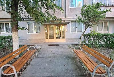 Apartament cu 3 camere semidecomandat în Funcționarilor - 2