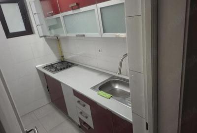 Casă cu 6 camere cu Teren 380 Mp în Central - 2