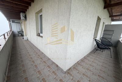 Acesta este apartamentul pe care il cauti? Apartament cu 3 camere | zona Europa - 10