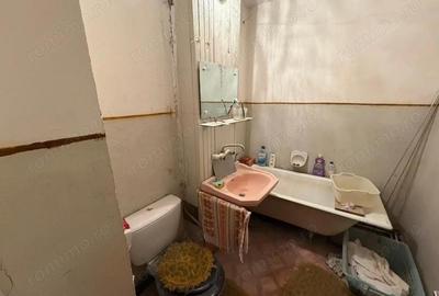 Apartament cu 4 camere decomandat în Central - 3