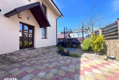 Casă cu 8 camere cu Teren 400 Mp în Limanu - 5