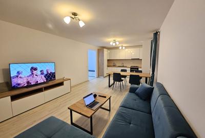 Apartament cu 2 camere decomandat în Tractorul