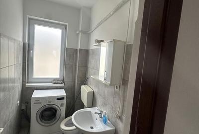 Apartament cu 3 camere în Central - 16