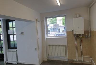Spațiu comercial, de 50 mp, în Central - 2