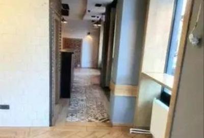 Zona Casa Poporului-Libertatii sp 97 mp vitrina 10 - 1