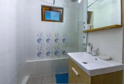 Apartament cu 3 camere decomandat în Tomis Nord - 4