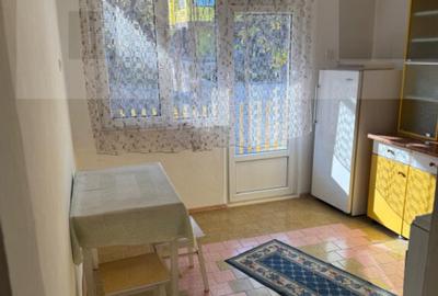 Vila in zona linistita, pe o strada inchisa perfecta pentru - 2