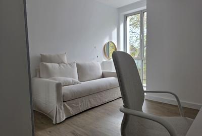 Apartament cu 3 camere în P-ța Universității - 10