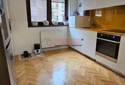 Casă cu 5 camere cu Teren 107 Mp în Central - 14