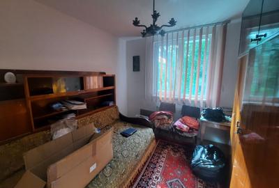 Apartament cu 3 camere semidecomandat, mobilat în Dărmănești - 3
