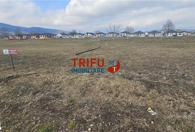 Teren de 399 mp, în Central