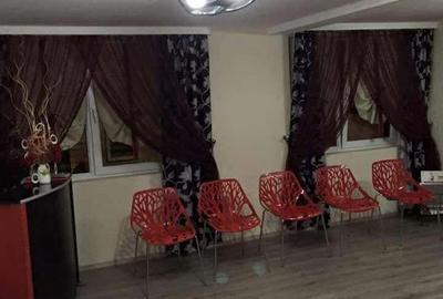 Spațiu comercial, de 50 mp, în Central - 1