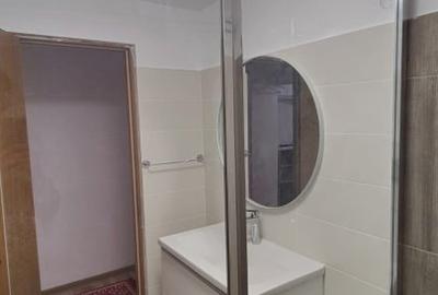 Apartament cu 4 camere decomandat în Trocadero - 12