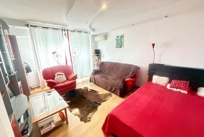 Titan, Campia Libertati - 10