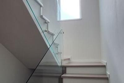 Duplex superb despartit prin garaj - 17