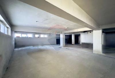 Apartament cu 3 camere de vanzare - 16