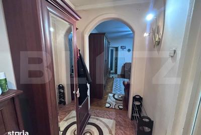 Apartament cu 3 camere semidecomandat în Central - 7