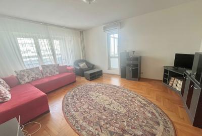 Apartament cu 4 camere decomandat în Victoriei - 1