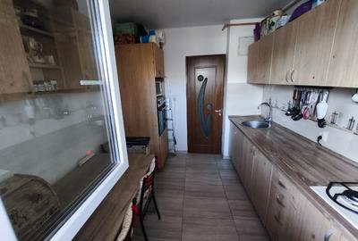 Apartament cu 3 camere decomandat în Colentina - 7