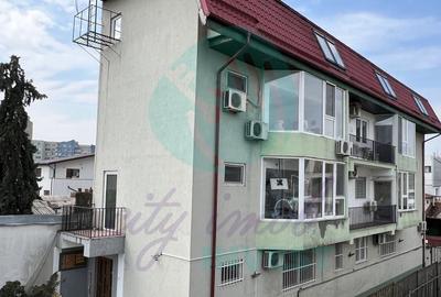 Casă individuală cu 13 camere cu Canalizare în Plevnei - 2