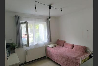 Apartament 3 camere - Decomandat - 5