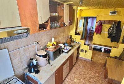 Apartament cu 3 camere decomandat în Micro 17 - 11