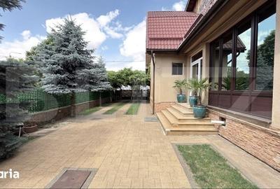Casă cu 5 camere cu Teren 760 Mp în Central - 2