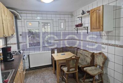 Apartament cu 3 camere semidecomandat în Titan - 2