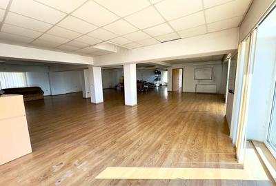 Spatiu 500mp | 2 corpuri alaturate | Curte | Lift exterior marfa | Centrale - 1