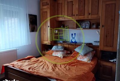 Casă cu 6 camere cu Teren 2200 Mp în Cerașu - 13
