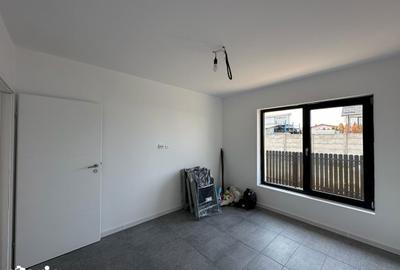 Casă cu 3 camere cu Teren 270 Mp în Clinceni - 2