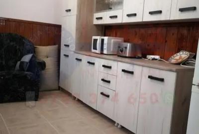 Casă cu 4 camere cu Teren 121 Mp în Central - 11