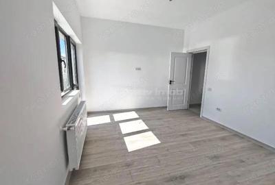 Casă cu 5 camere cu Teren 300 Mp în Alexandriei - 7