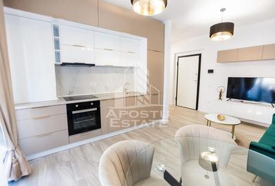 Apartament cu 3 camere semidecomandat, mobilat în Giroc