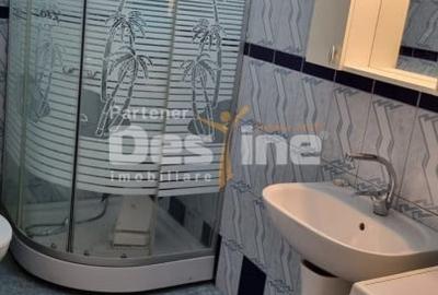 Apartament cu 3 camere decomandat în Baza 3 - 5