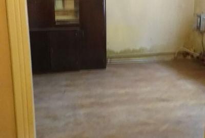 Casă cu 3 camere în Central - 2