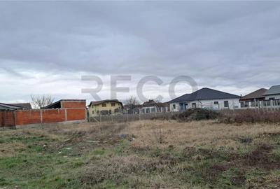 Spațiu comercial, în Sânmartin