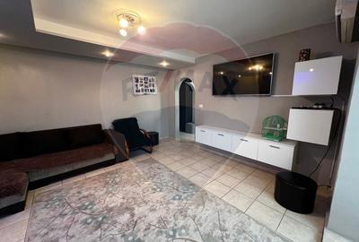 Apartament 4 camere decomandat cu loc de parcare etajul 3 - 3
